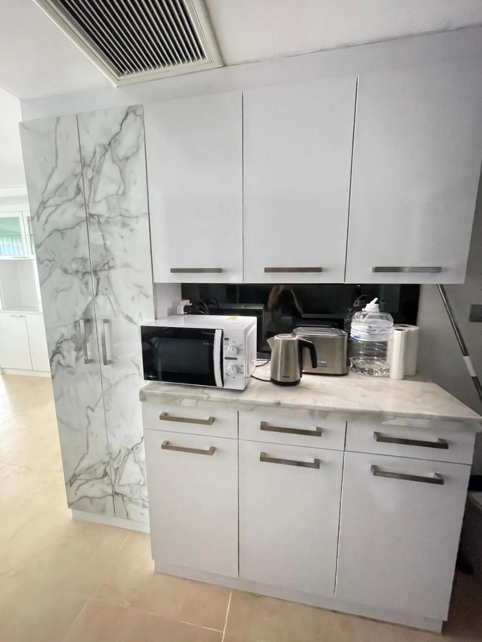 2 Bedrooms Near Pattaya Beach Luaran gambar
