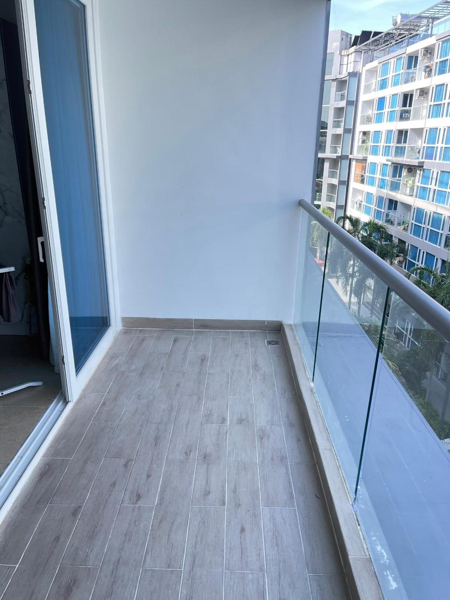2 Bedrooms Near Pattaya Beach Luaran gambar