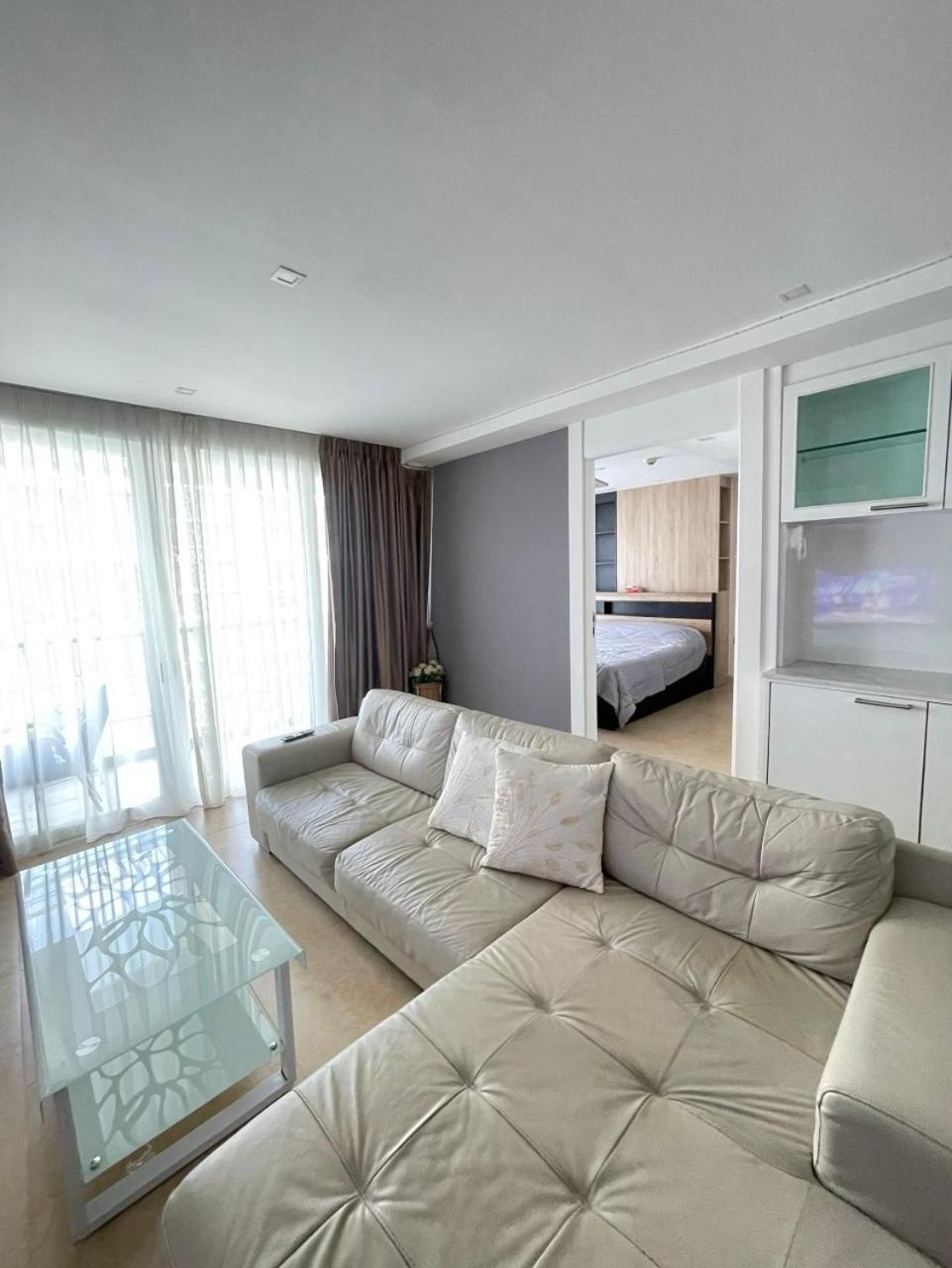 2 Bedrooms Near Pattaya Beach Luaran gambar